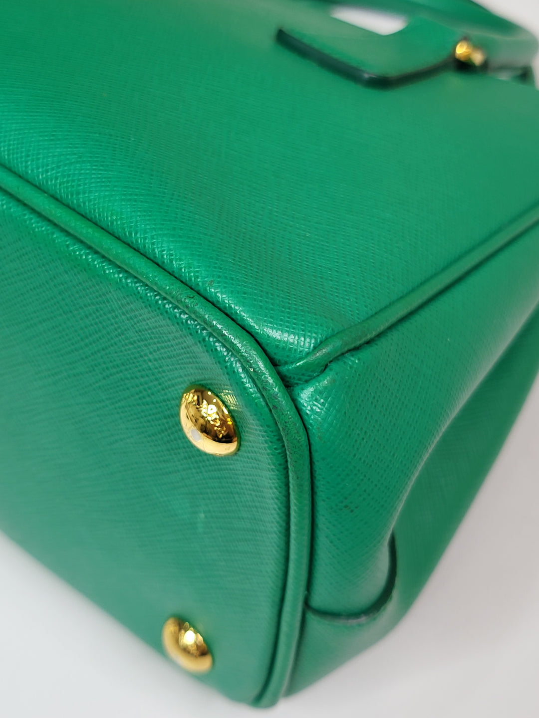 Prada Saffiano Galleria Small Green