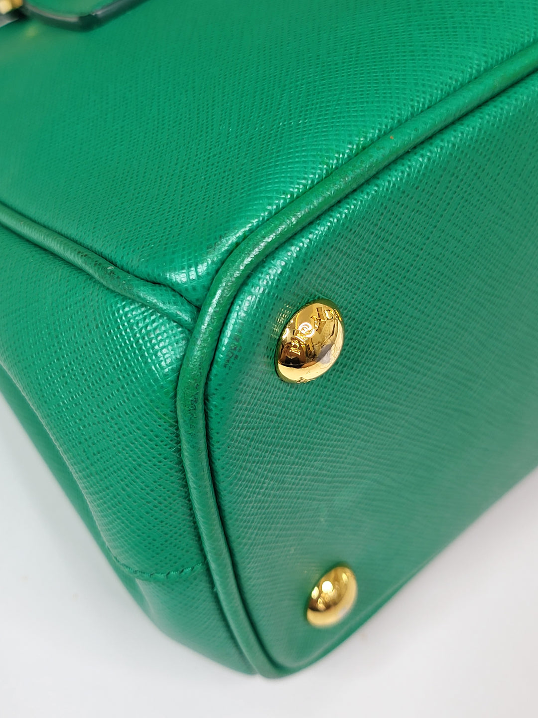 Prada Saffiano Galleria Small Green