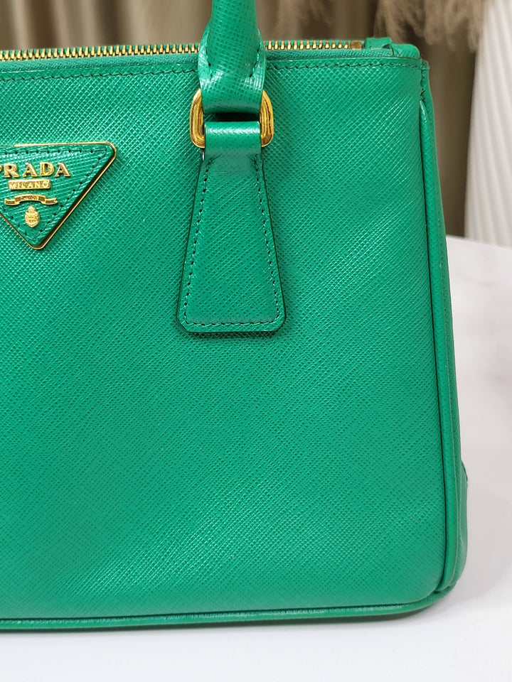 Prada Saffiano Galleria Small Green