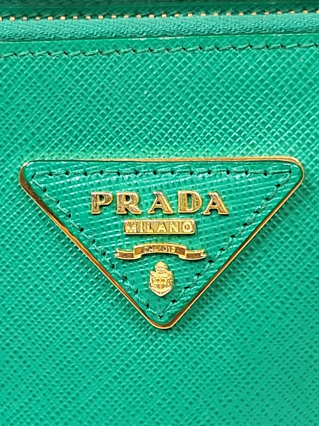 Prada Saffiano Galleria Small Green