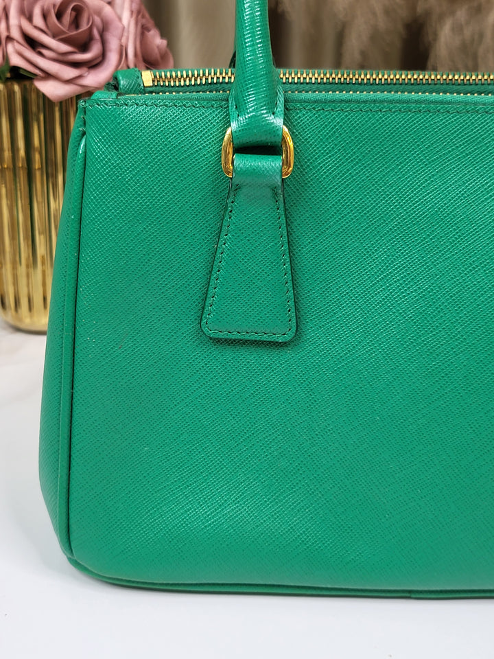 Prada Saffiano Galleria Small Green