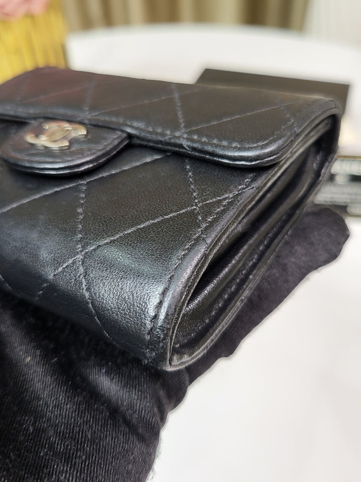 Chanel Lambskin Flap Card Holder