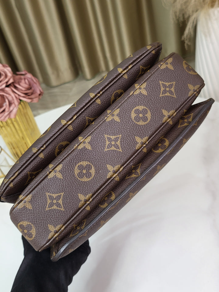 Louis Vuitton Monogram Pochette Metis