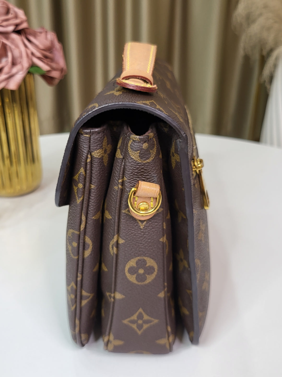 Louis Vuitton Monogram Pochette Metis