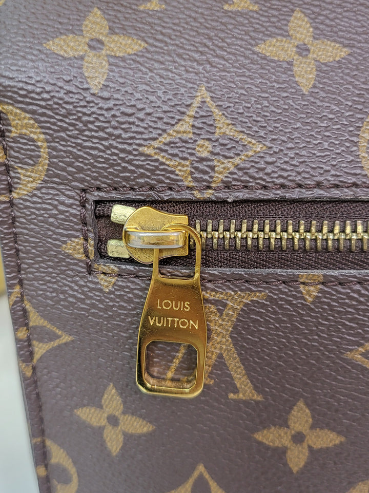 Louis Vuitton Monogram Pochette Metis