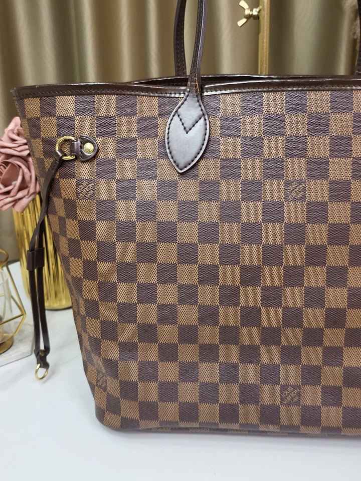 Louis Vuitton Damier Ebene Neverfull MM