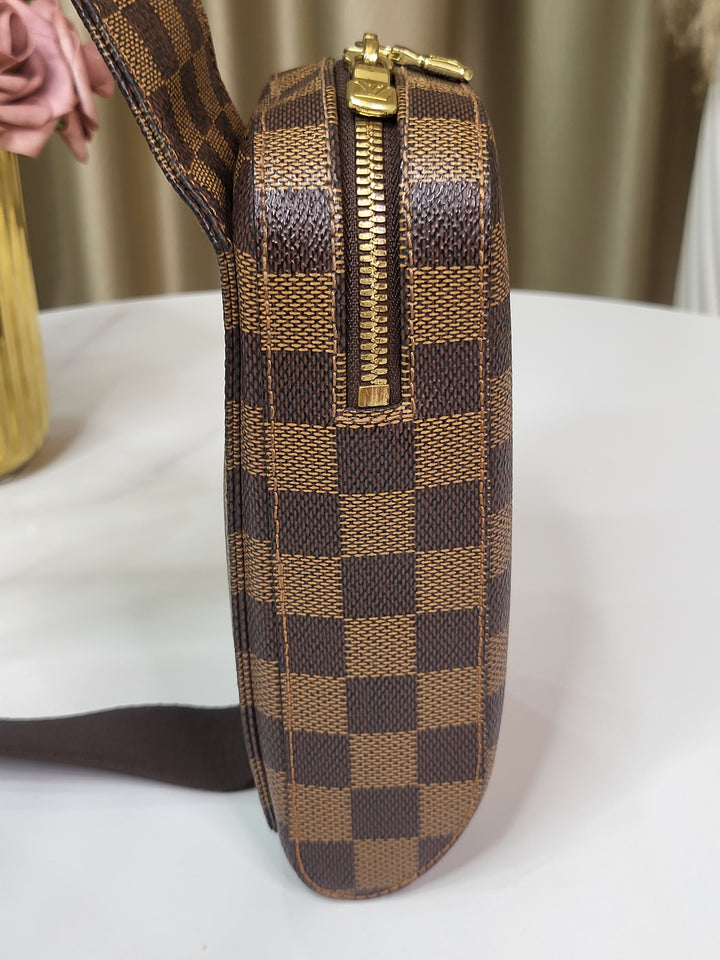 Louis Vuitton Damier Ebene Geronimo