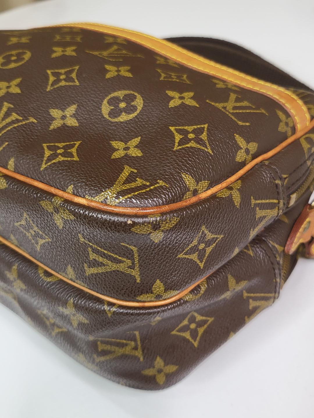 Louis Vuitton Monogram Reporter PM