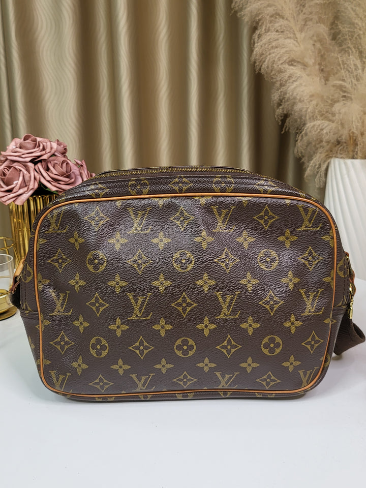 Louis Vuitton Monogram Reporter PM