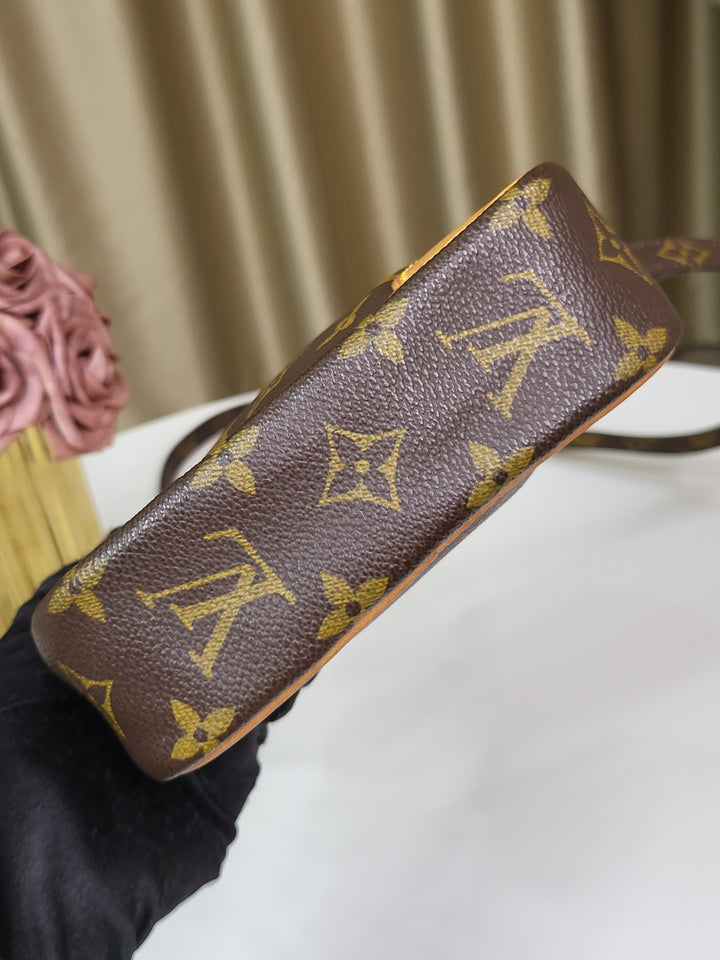 Louis Vuitton Monogram Danube