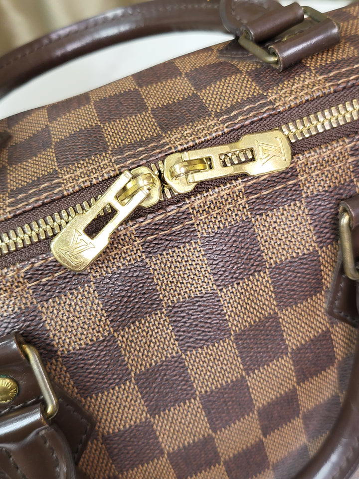 Louis Vuitton Damier Ebene Speedy 30 Bandouliere 30