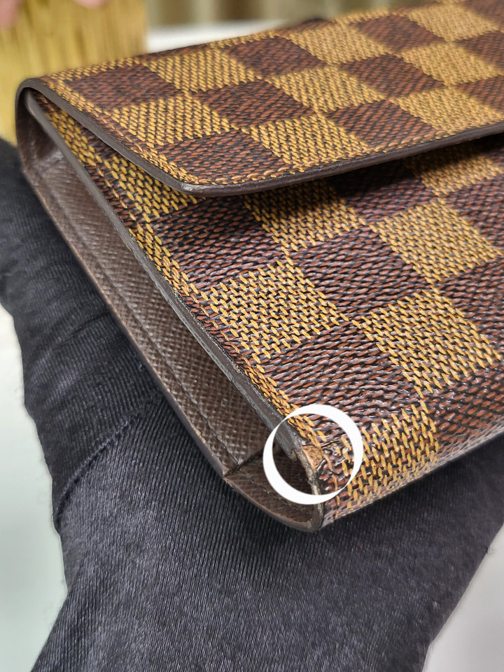 Louis Vuitton Damier Ebene International Long Wallet