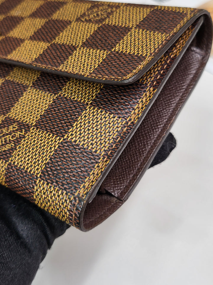 Louis Vuitton Damier Ebene International Long Wallet