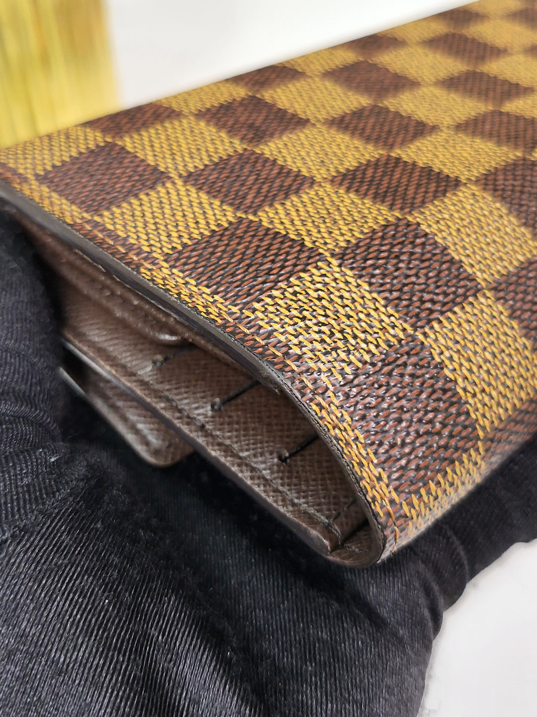 Louis Vuitton Damier Ebene International Long Wallet