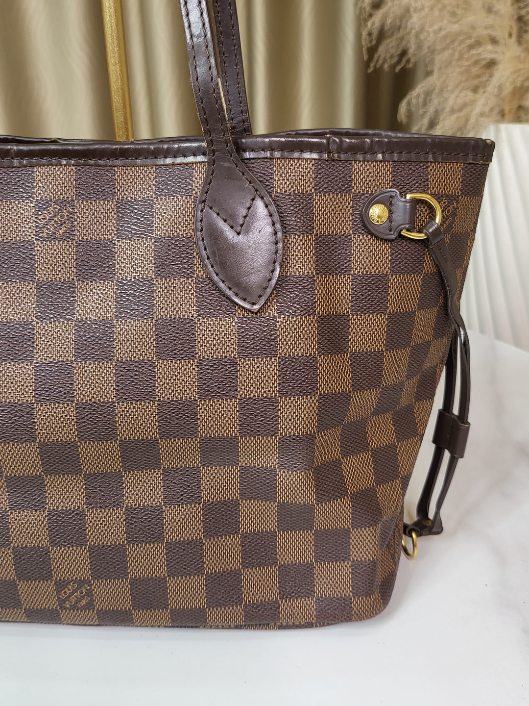 Louis Vuitton Damier Ebene Neverfull PM