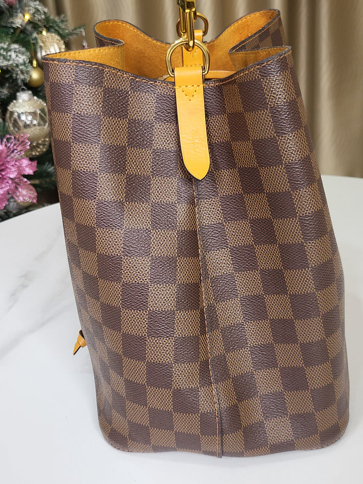 Louis Vuitton Damier Ebene Neo Noe