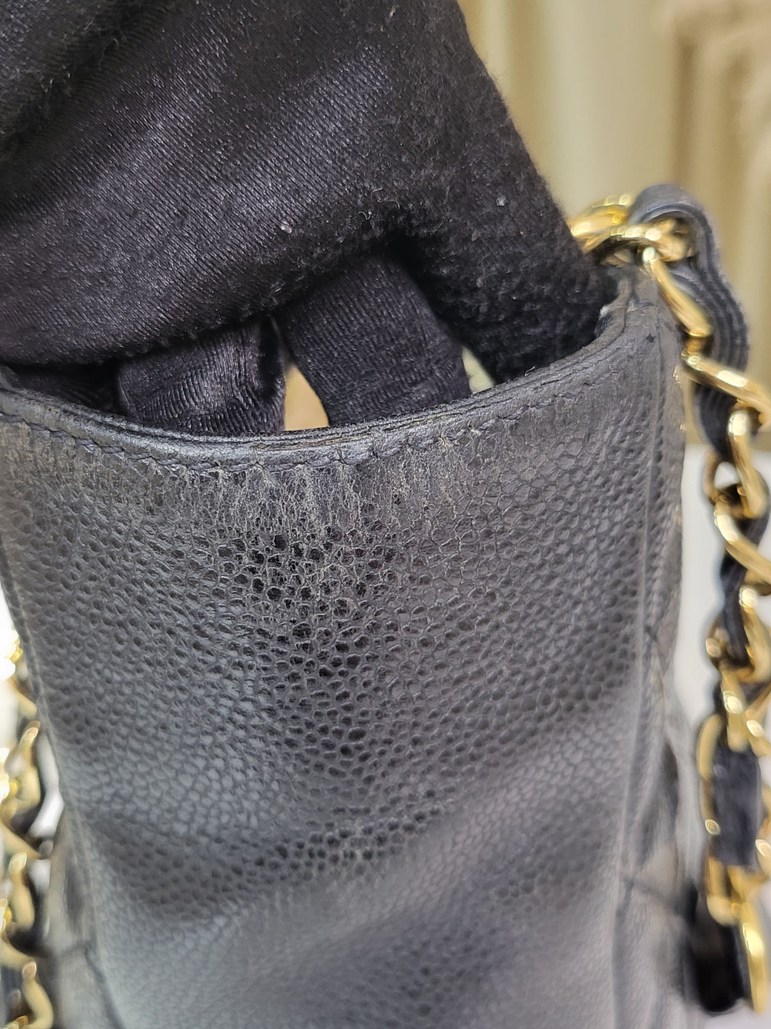 Chanel Caviar Petite Shopping Tote