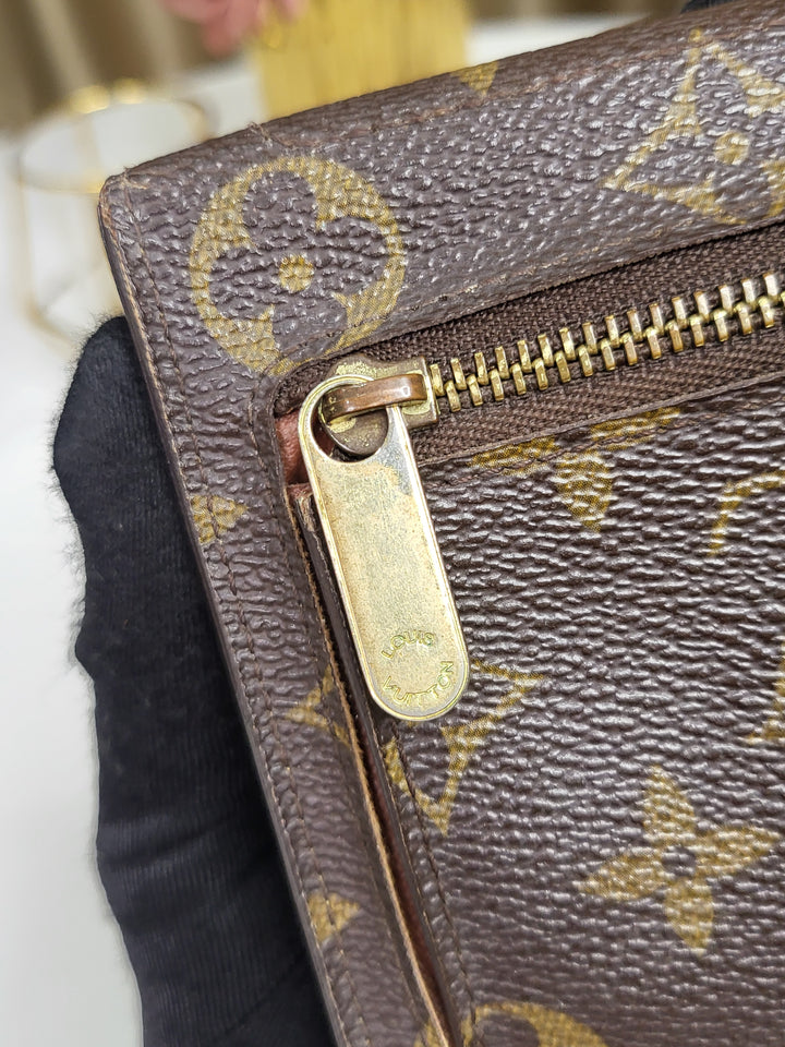 Louis Vuitton Monogram Eugenie Wallet