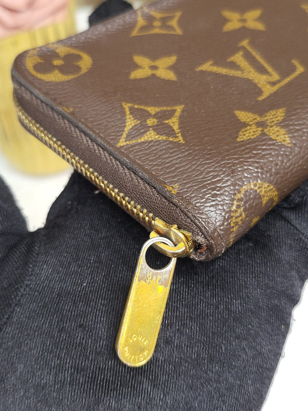 Louis Vuitton Monogram Zippy Coin Purse