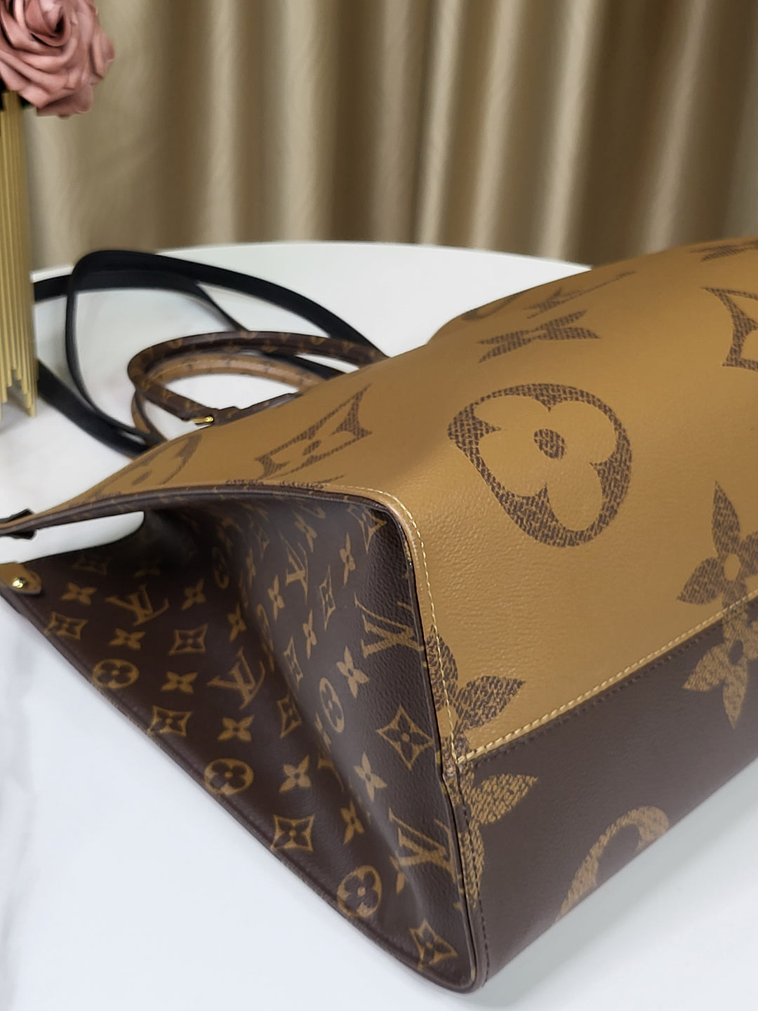 Louis Vuitton Reverse Monogram On The Go