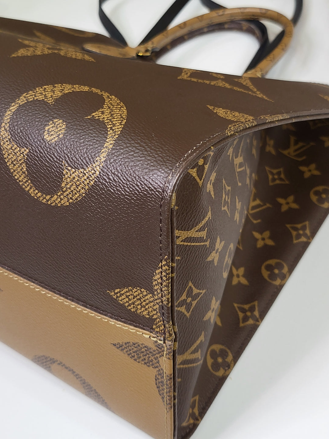 Louis Vuitton Reverse Monogram On The Go