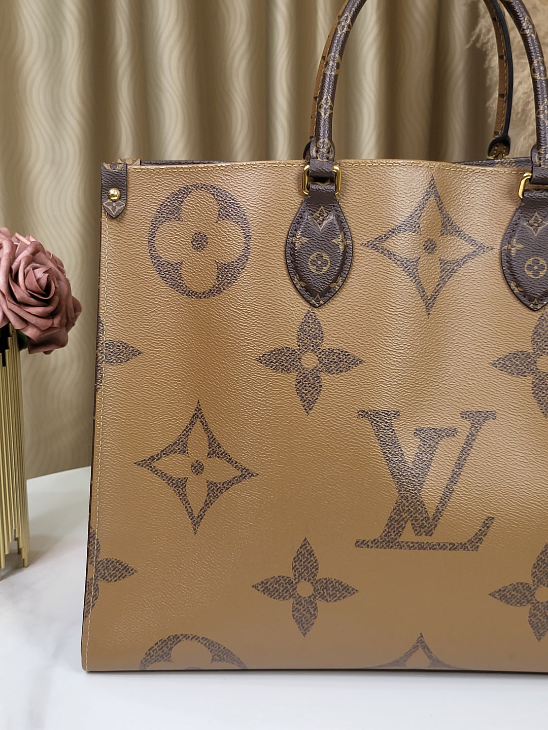 Louis Vuitton Reverse Monogram On The Go