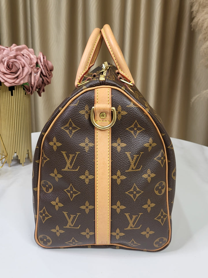 Louis Vuitton Monogram Speedy 35 Bandouliere