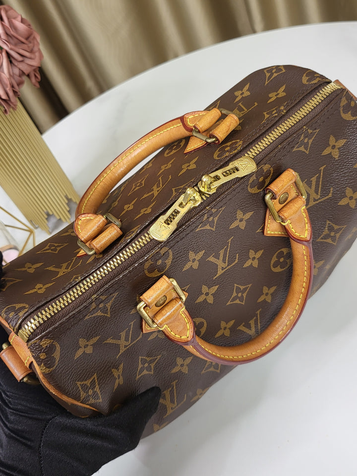 Louis Vuitton Monogram Speedy 25 Bandouliere