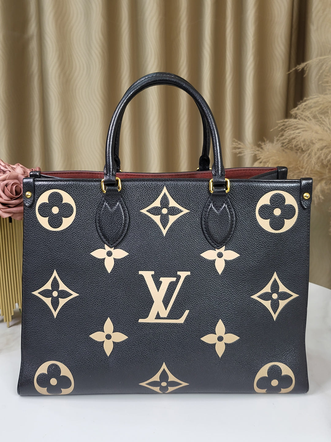 Louis Vuitton Empreinte On The Go MM