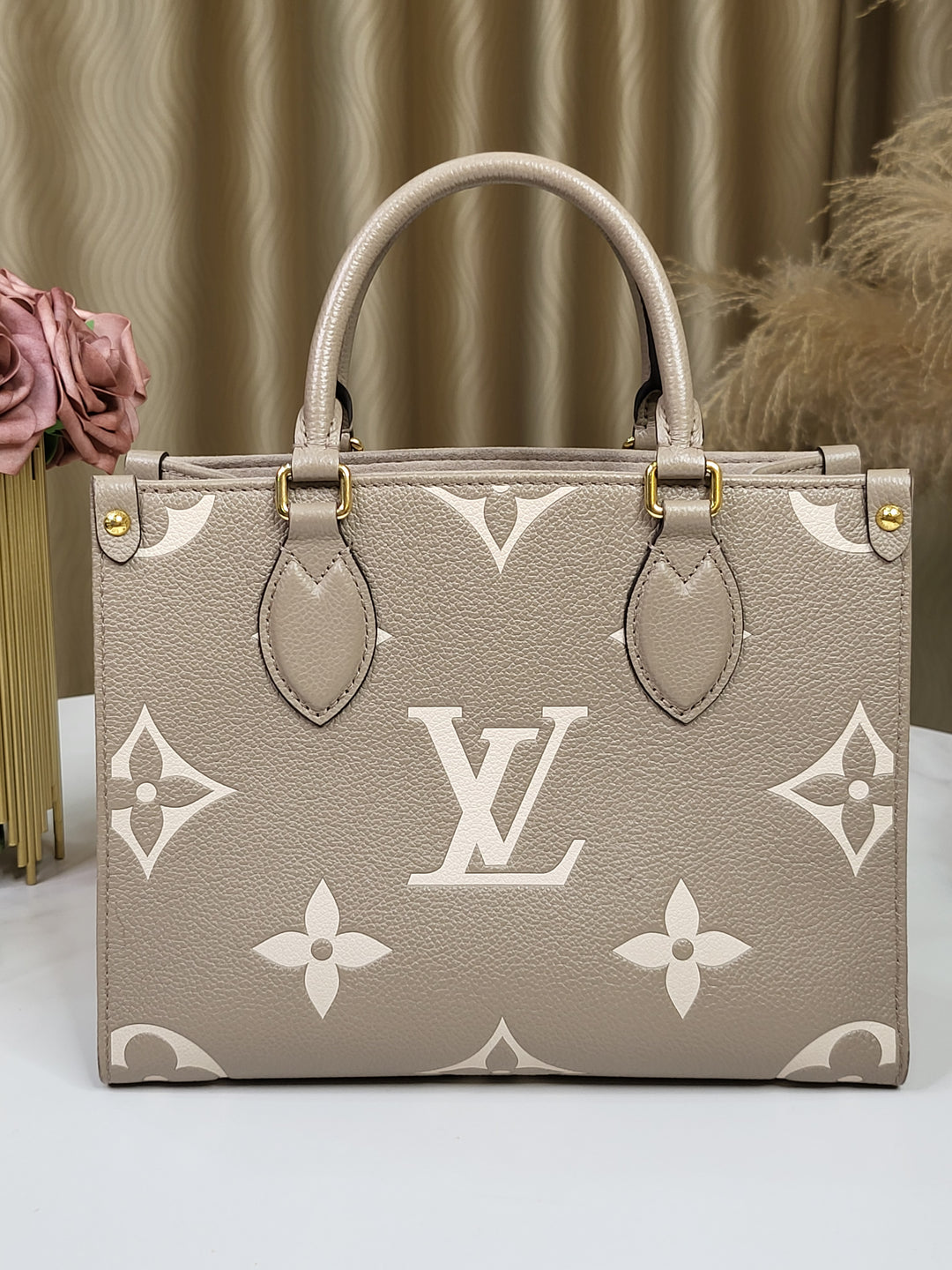 Louis Vuitton Empreinte On The Go PM