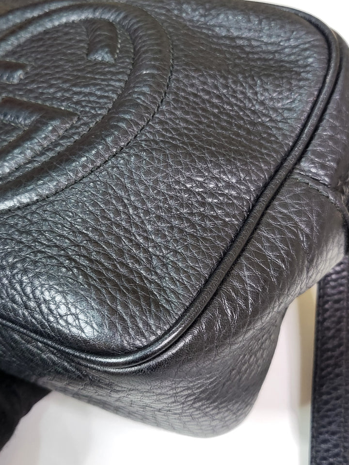 Gucci Pebbled Soho Camera Bag