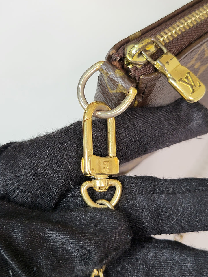 Louis Vuitton Monogram Mini Pochette