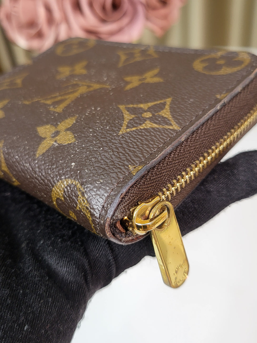 Louis Vuitton Monogram Zippy Coin Wallet