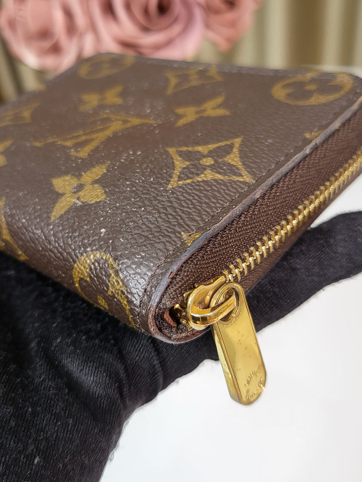 Louis Vuitton Monogram Zippy Coin Wallet