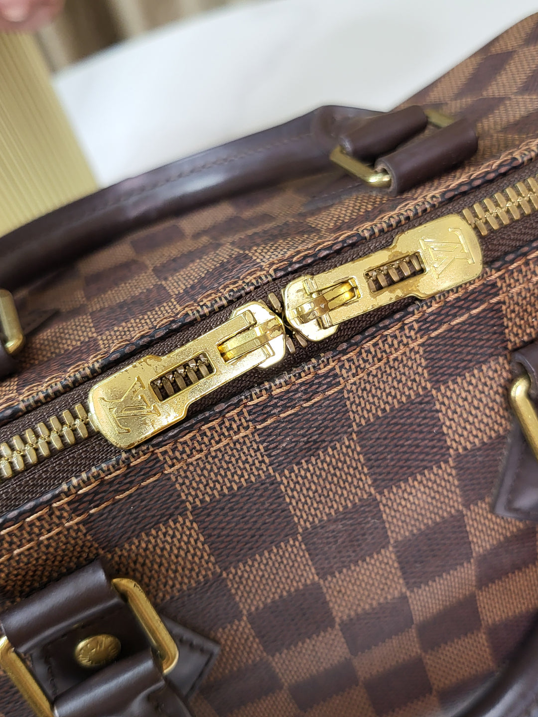 Louis Vuitton Damier Ebene Speedy 25 Bandouliere