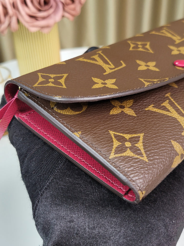 Louis Vuitton Monogram Emilie Wallet