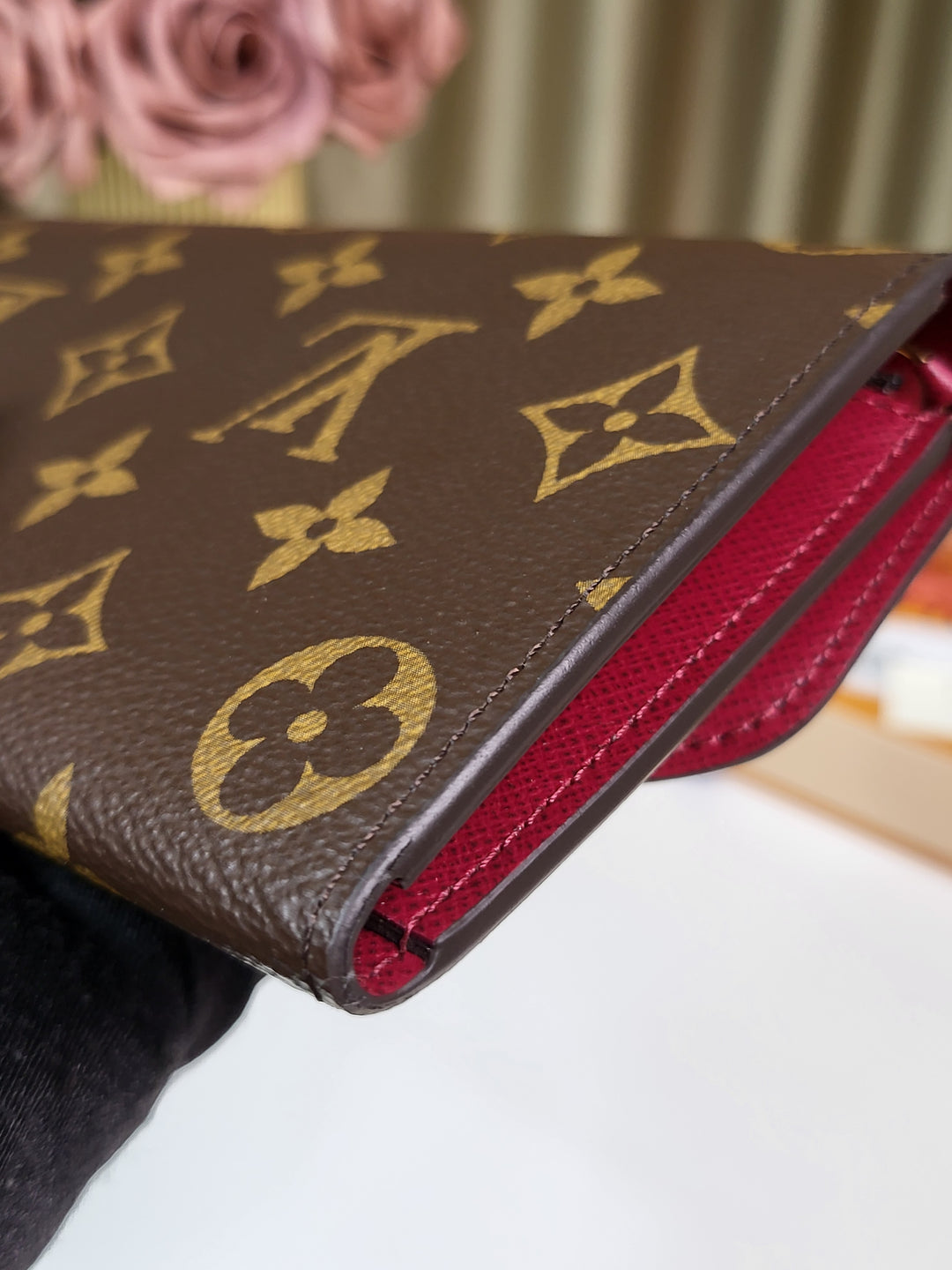 Louis Vuitton Monogram Emilie Wallet