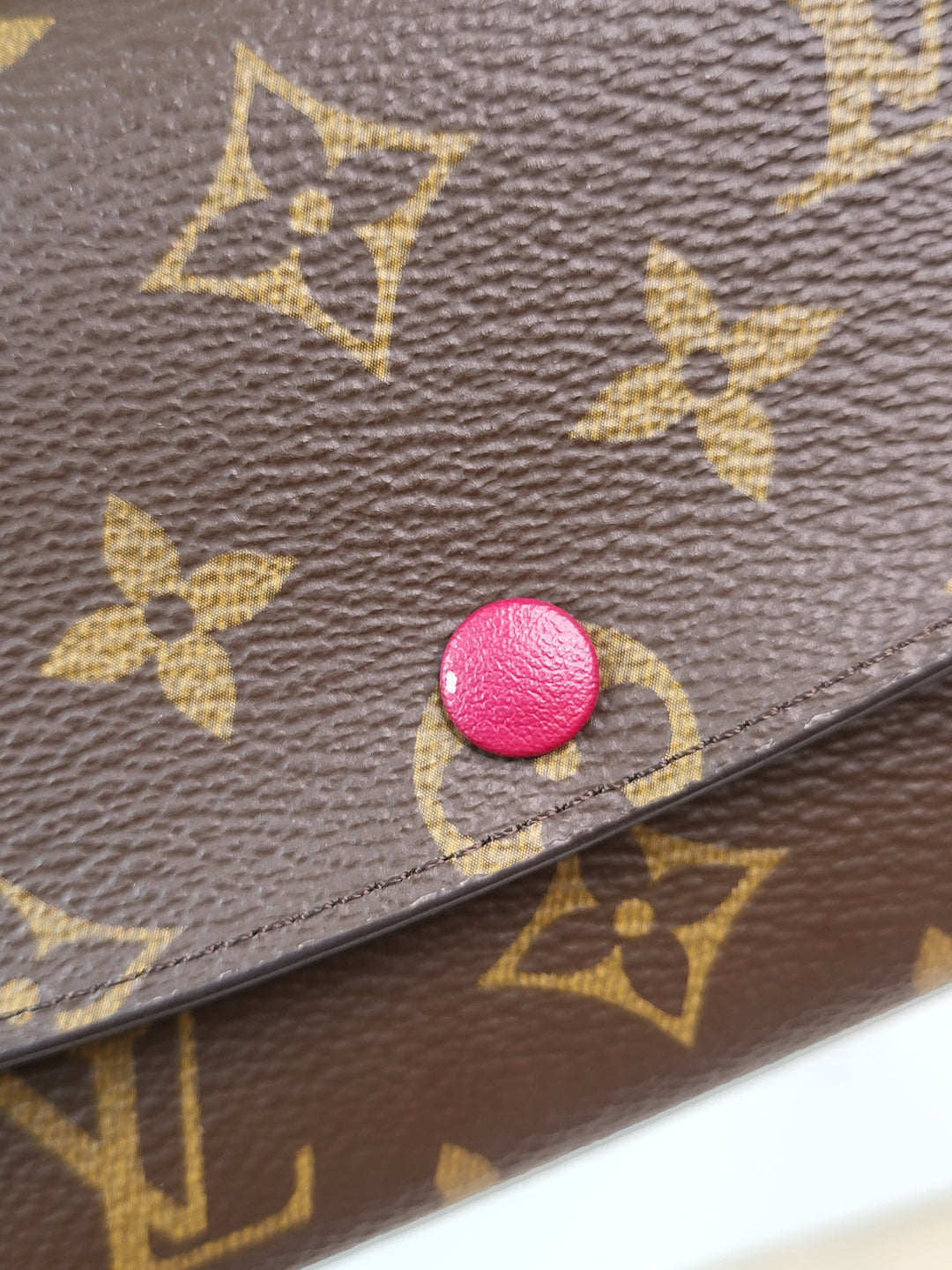 Louis Vuitton Monogram Emilie Wallet
