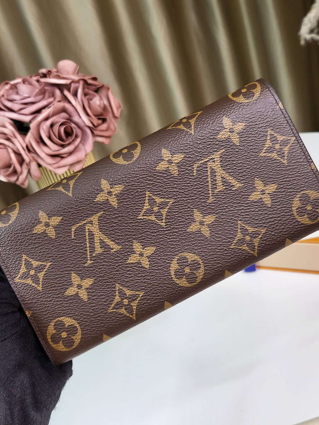 Louis Vuitton Monogram Emilie Wallet