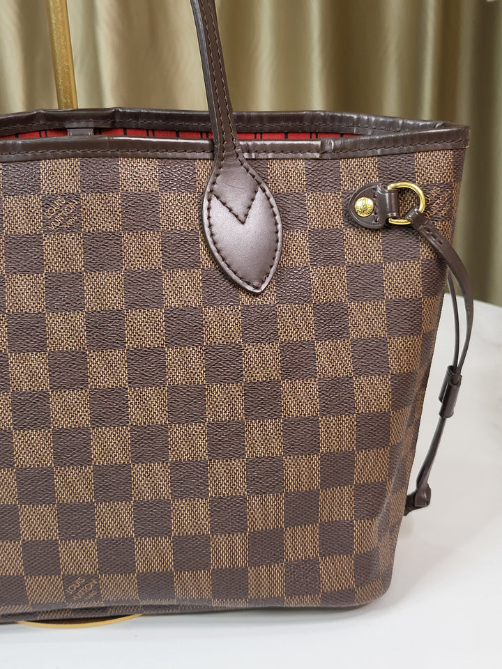 Louis Vuitton Damier Ebene Neverfull PM