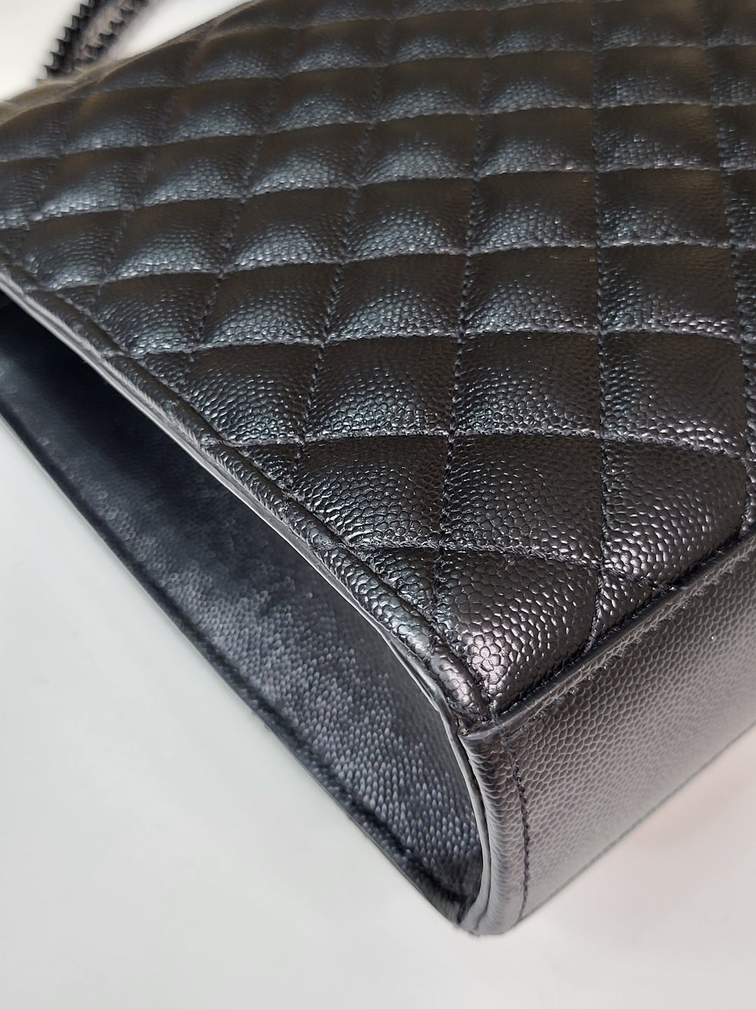 Saint Laurent Envelope Shoulder Bag