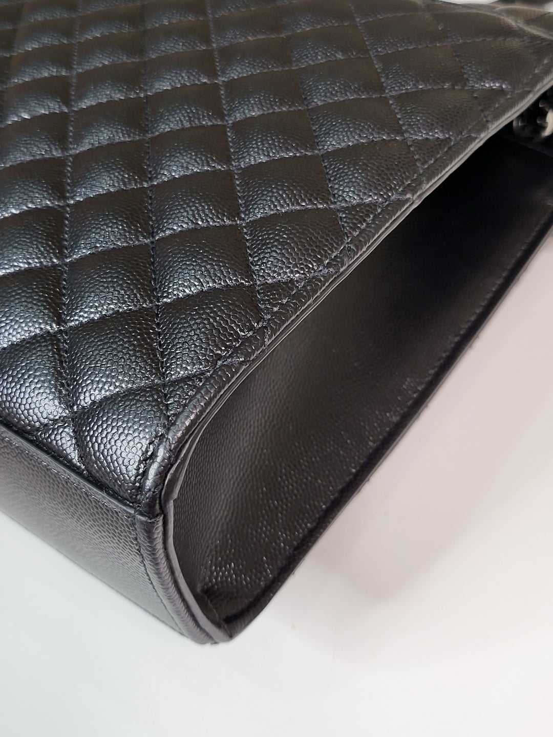 Saint Laurent Envelope Shoulder Bag