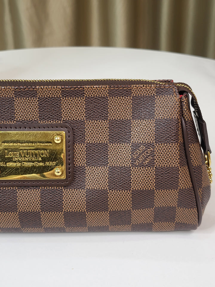 Louis Vuitton Damier Ebene Eva Clutch
