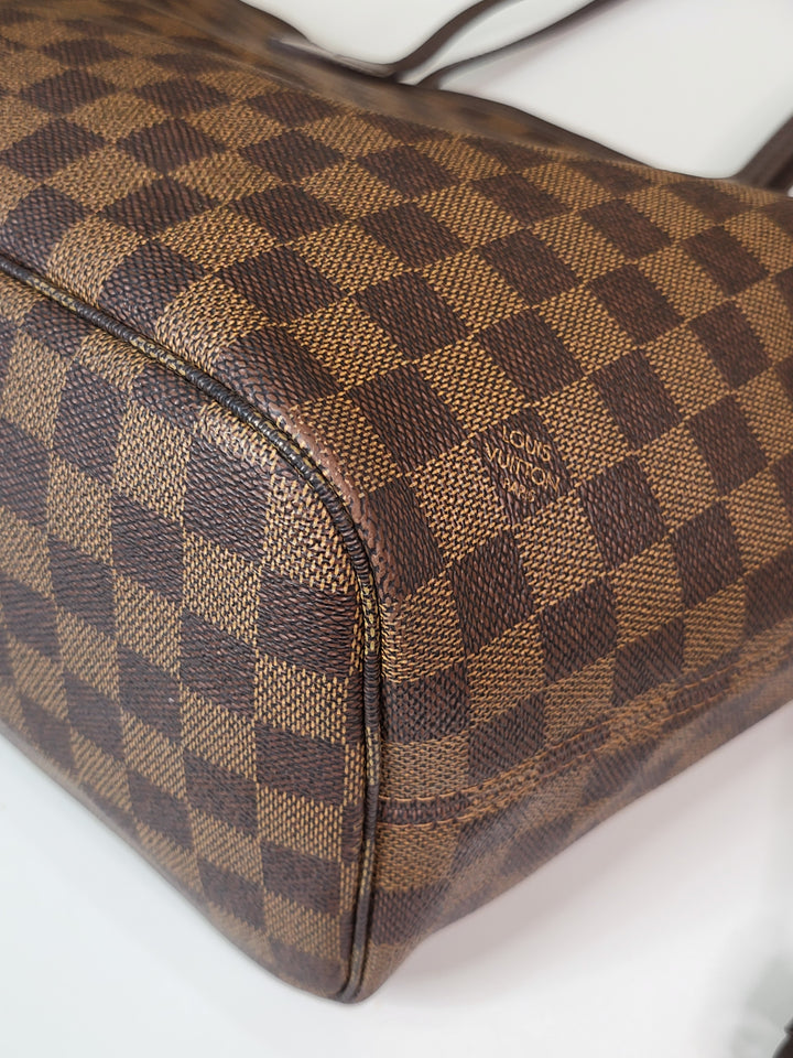 Louis Vuitton Damier Ebene Neverfull MM