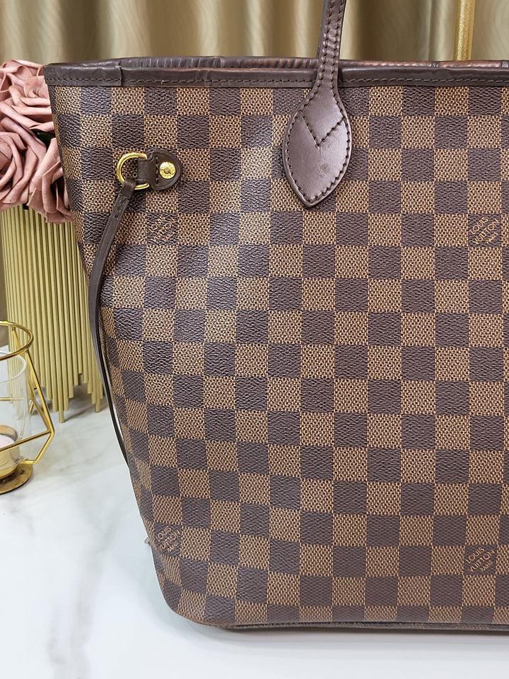 Louis Vuitton Damier Ebene Neverfull MM