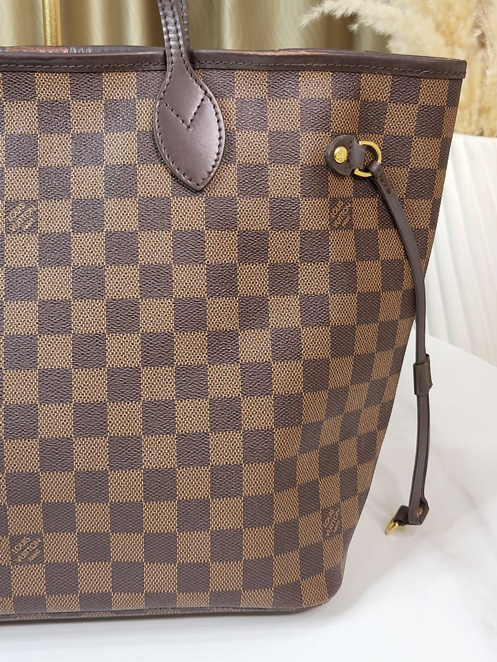 Louis Vuitton Damier Ebene Neverfull MM