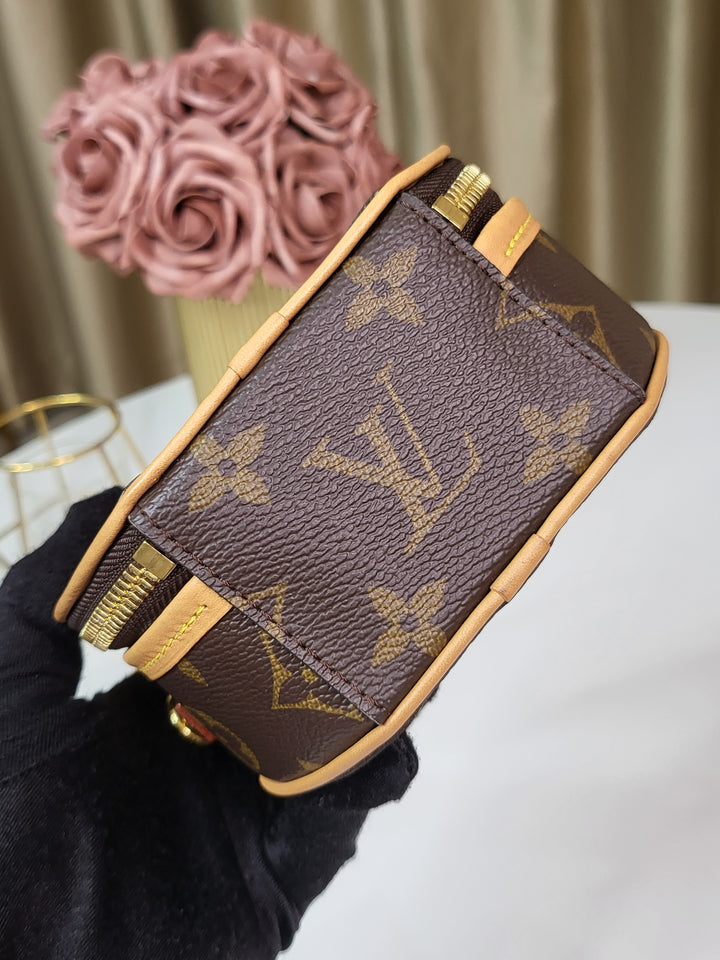 Louis Vuitton Monogram Mini Boite Chapeau