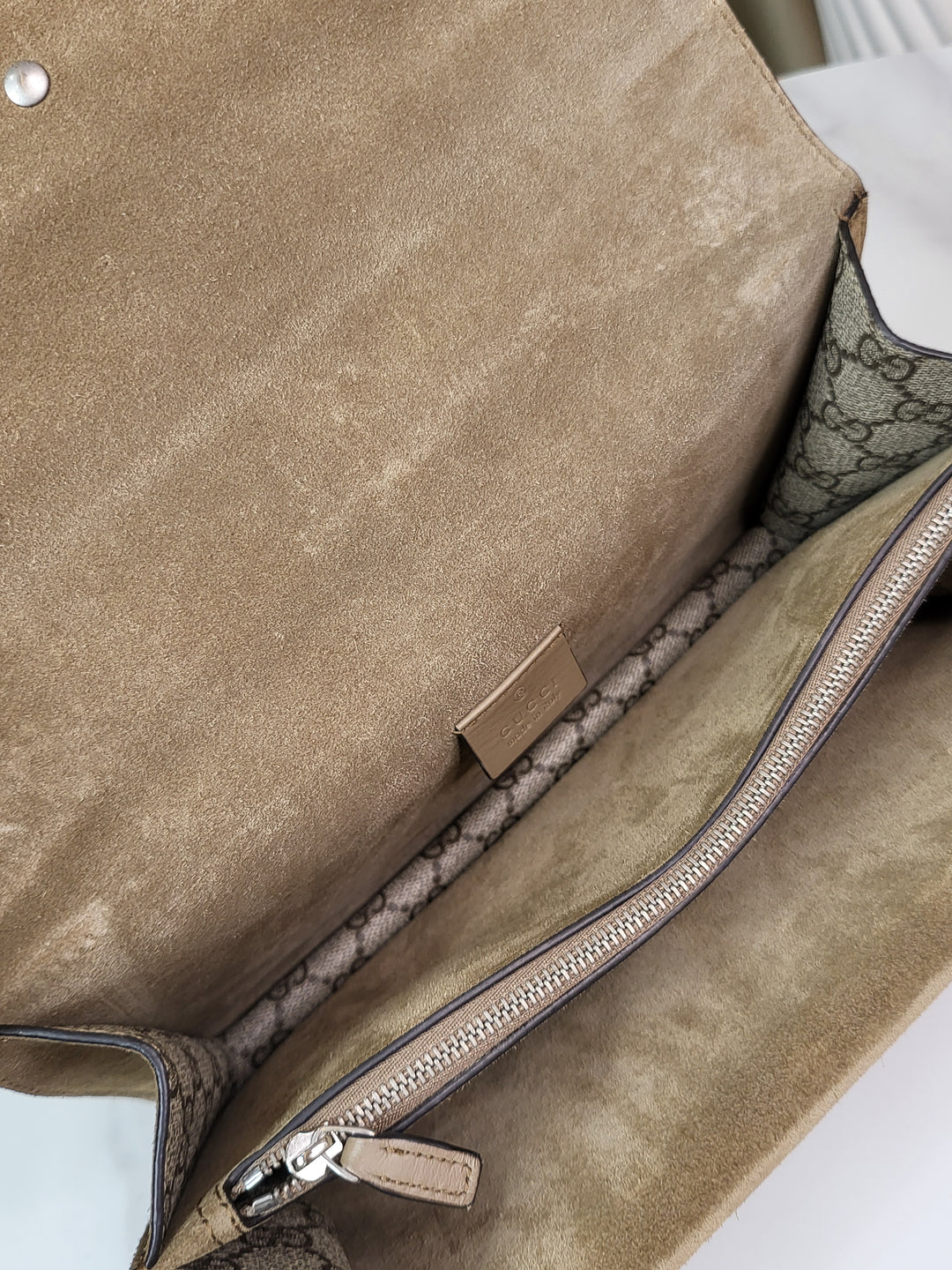 Gucci Dionysus Shoulder Bag
