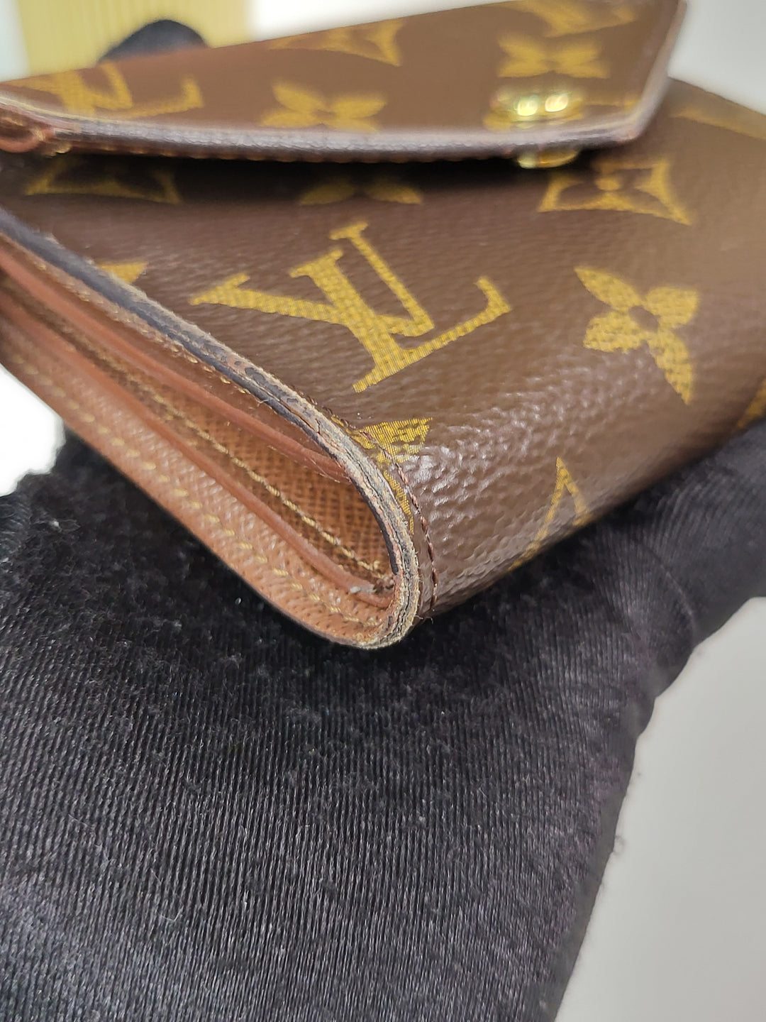 Louis Vuitton Monogram Victorine Wallet