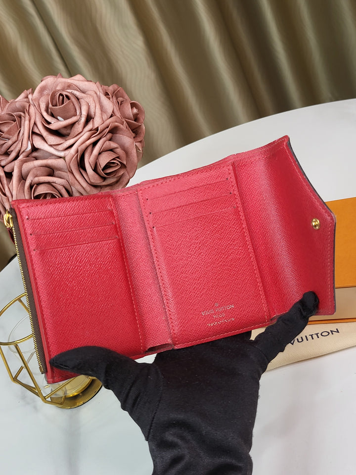 Louis Vuitton Damier Ebene Victorine Wallet